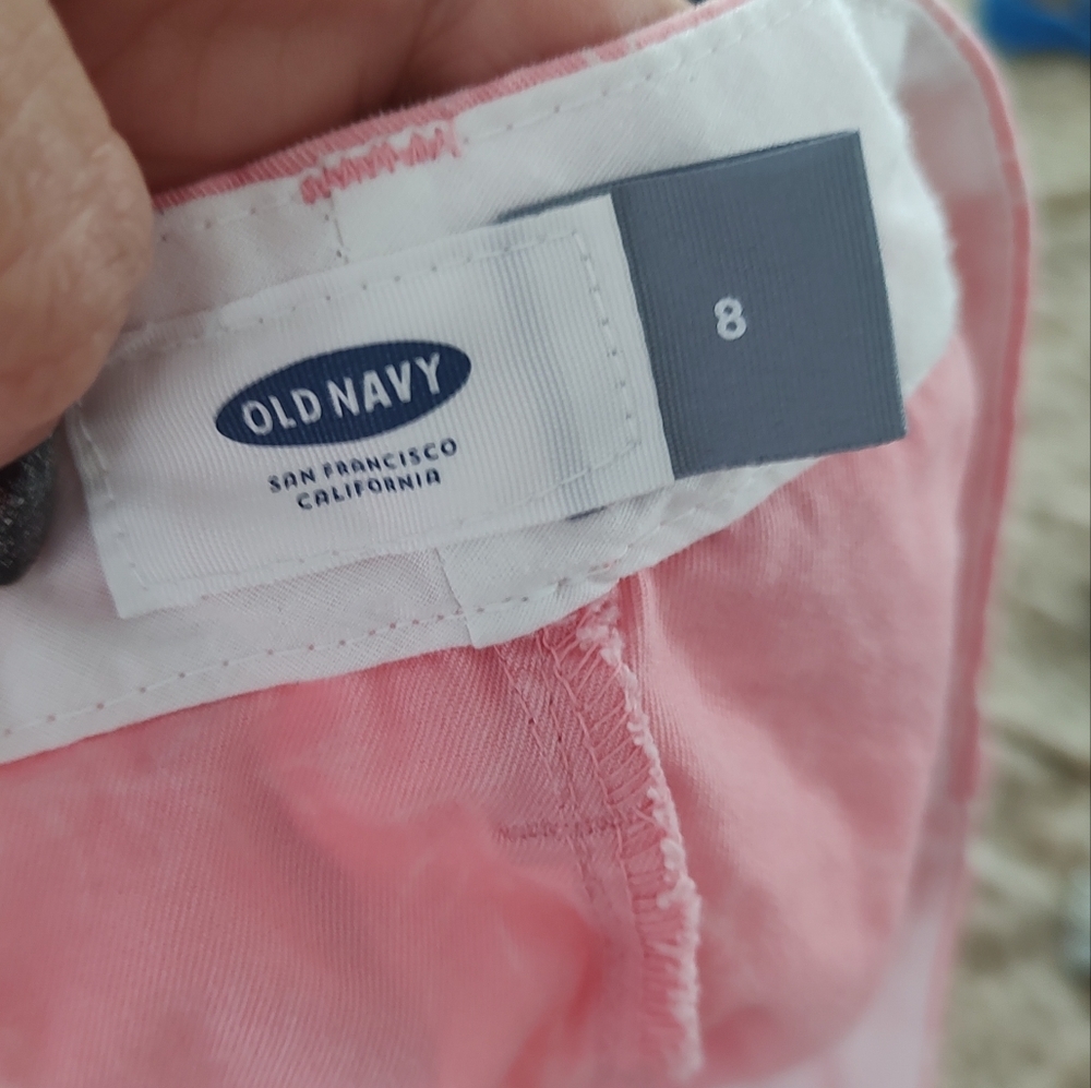 Old Navy Everyday 3" Shorts 8 - Picture 7 of 10